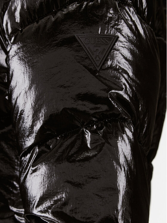 Guess Guess Winterjacke W3BL25 WFR90 Schwarz Regular Fit