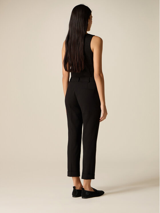 Oltre Oltre Pantaloni di tessuto P079R108899N033 Nero Cropp Fit