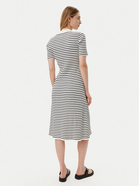 Gant Gant Úpletové šaty 4502085 Bílá Slim Fit