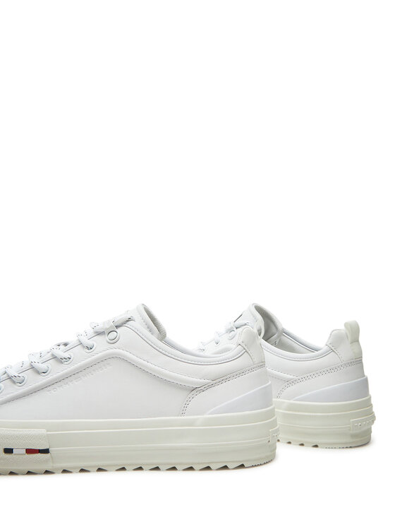 Tommy Hilfiger Tommy Hilfiger Sneakersy Th Hi Vulc Cleat Low Lth FM0FM05452 Biały