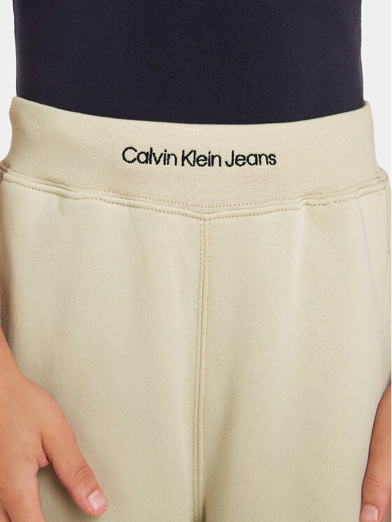 Calvin Klein Jeans Calvin Klein Jeans Долнище анцуг Intrasia Logo IB0IB02081 Бежов Regular Fit