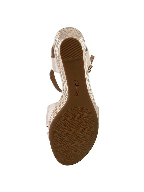 Clarks amelia roma store