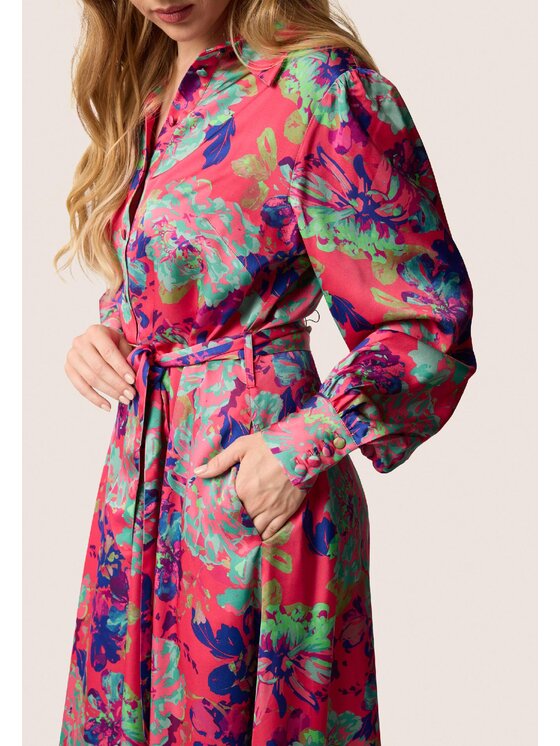 QUIOSQUE QUIOSQUE Sukienka codzienna 4VF005 Różowy Regular Fit