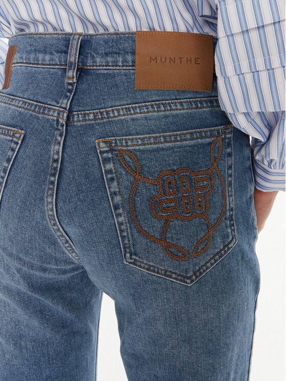 Munthe Munthe Jeans hlače Taulu 243143124308 Modra Slim Fit