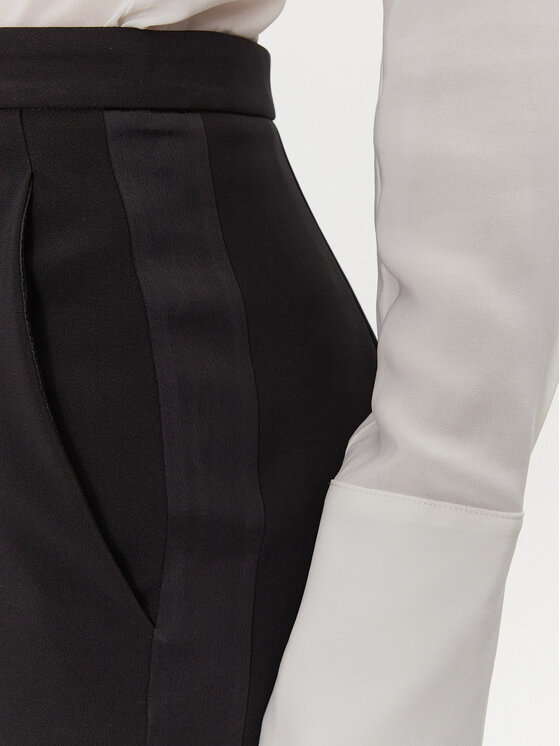 Elisabetta Franchi Elisabetta Franchi Puzdrová sukňa GO-099-51E2-V260 Čierna Regular Fit