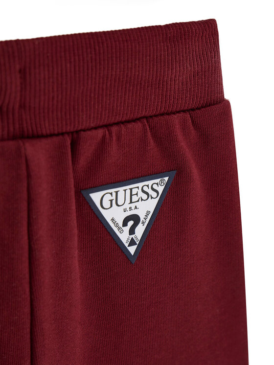 Guess Guess Σετ T-Shirt και σορτς I6RG08 K8HM4 Μπορντό Regular Fit