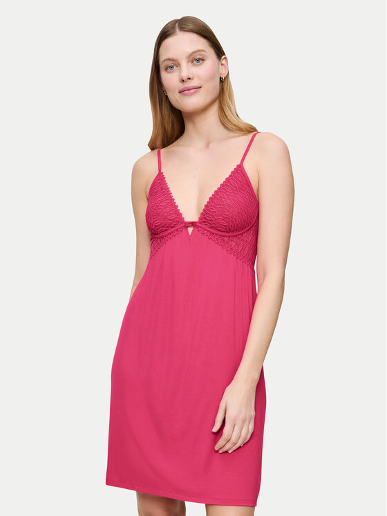 Triumph Triumph Hálóing Aura Spotlight 10225033 Rózsaszín Regular Fit