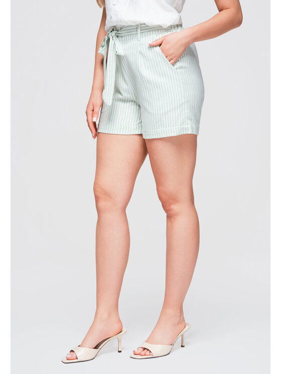 Ombre Ombre Szorty materiałowe OW-ST-E0005 Zielony Relaxed Fit