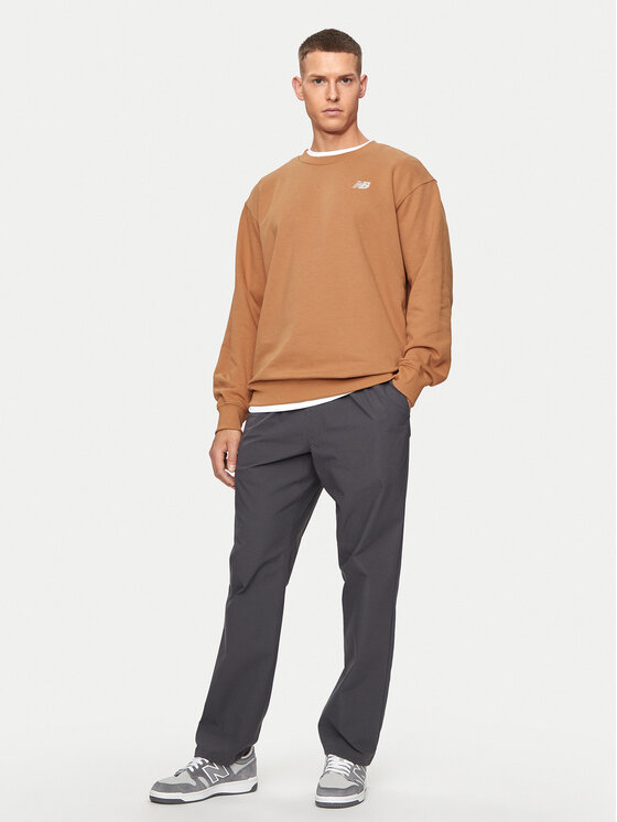 New Balance New Balance Majica dugih rukava Small Logo MT41507 Smeđa Relaxed Fit