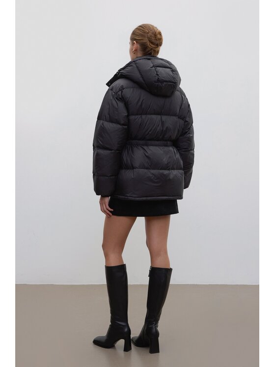 Estro Estro Kurtka puchowa ER00118491 Czarny Loose Fit