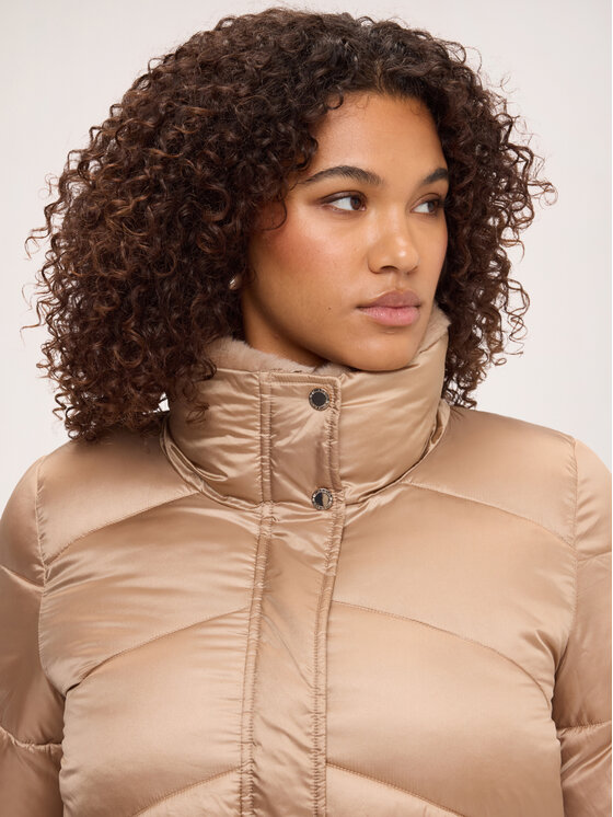Fiorella Rubino Fiorella Rubino Giubbotto piumino F038T001588N008 Crema Over Fit