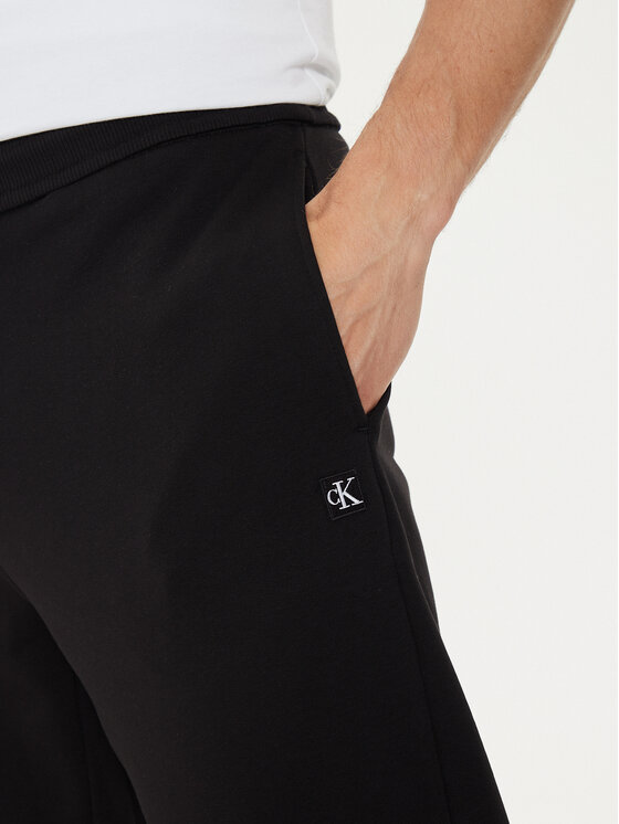 Calvin Klein Jeans Calvin Klein Jeans Sportinės kelnės Embro J30J326033 Juoda Regular Fit
