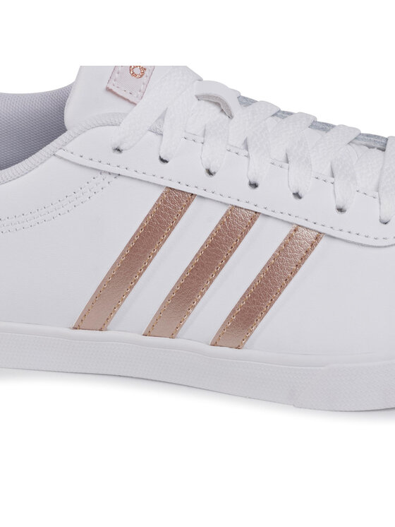 Adidas courtset weiß hotsell