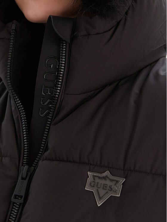 Guess Guess Преходно яке 179613 Черен Classic Fit