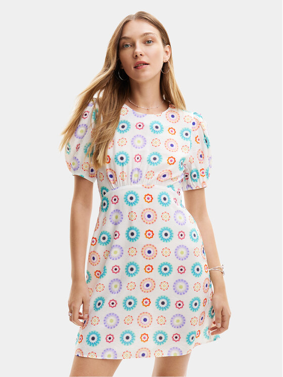 Desigual Desigual Rochie de vară Edmonton 24SWVW44 Alb Straight Fit