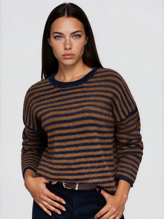 Ombre Ombre Sweter OW-SW-E0057 Brązowy Relaxed Fit