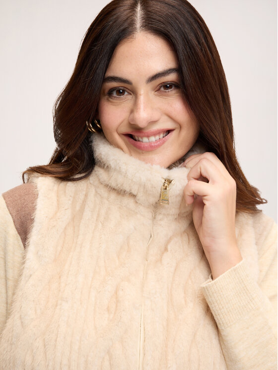 Fiorella Rubino Fiorella Rubino Płaszcz zimowy L007L000082N002 Kremowy Regular Fit