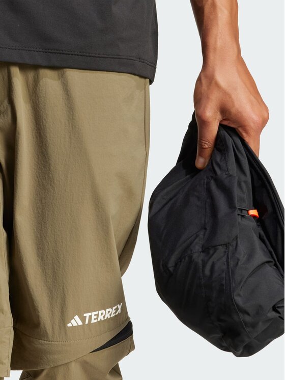 adidas adidas Kurtka outdoor 143843 Czarny Regular Fit