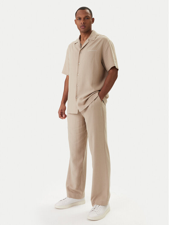 Emporio Armani Emporio Armani Medžiaginės kelnės EM000586 AF20590 U6213 Smėlio Regular Fit