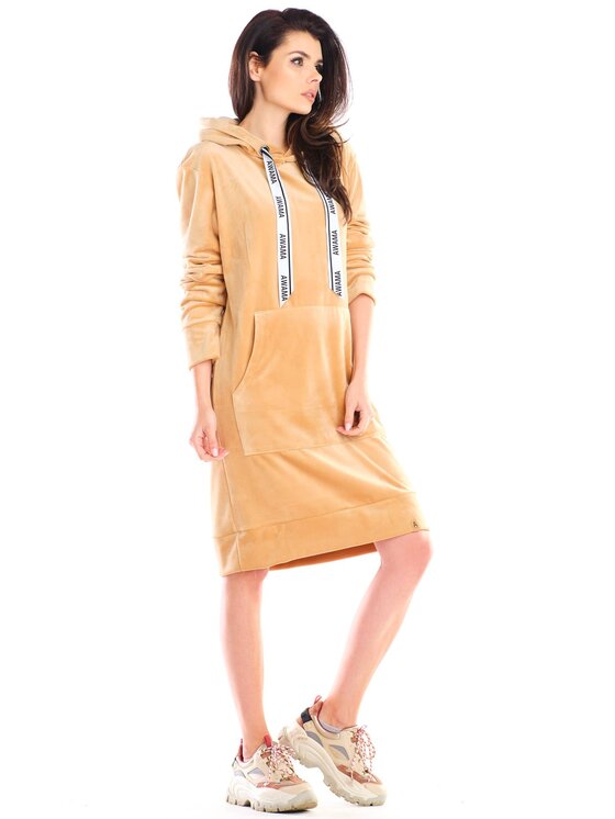 Awama Awama Sukienka dzianinowa A414 Beżowy Basic Fit