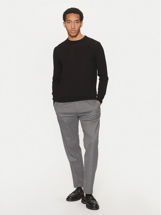 Guess Guess Sweter 170947 Czarny Classic Fit