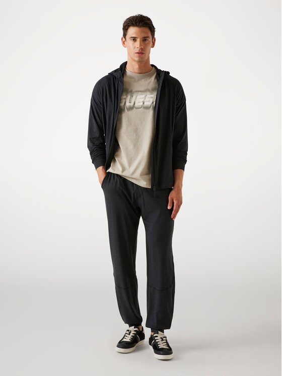 Guess Guess Spodnie materiałowe 177677 Czarny Regular Fit