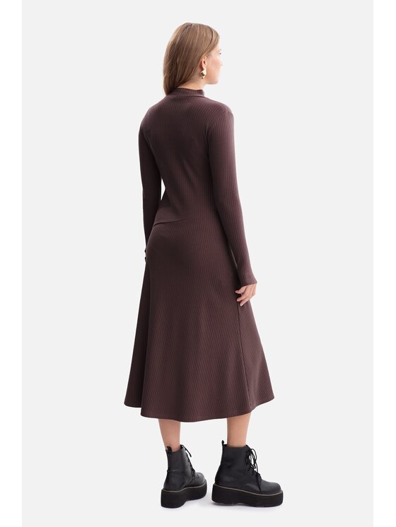 BeWear BeWear Sukienka dzianinowa b299 Brązowy Baggy Fit
