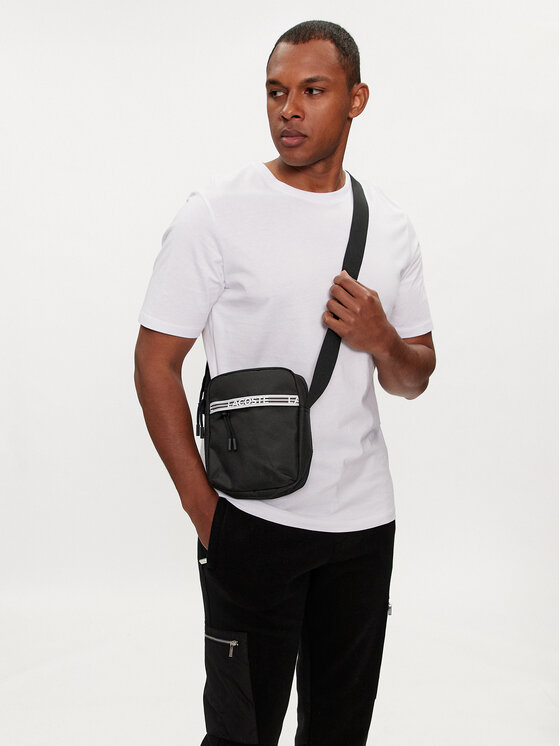 Lacoste Lacoste Vöökott NH4270NZ Must