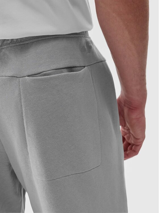 4F 4F Pantaloni da tuta 4FRAW24TTROM1171-27S Grigio Regular Fit