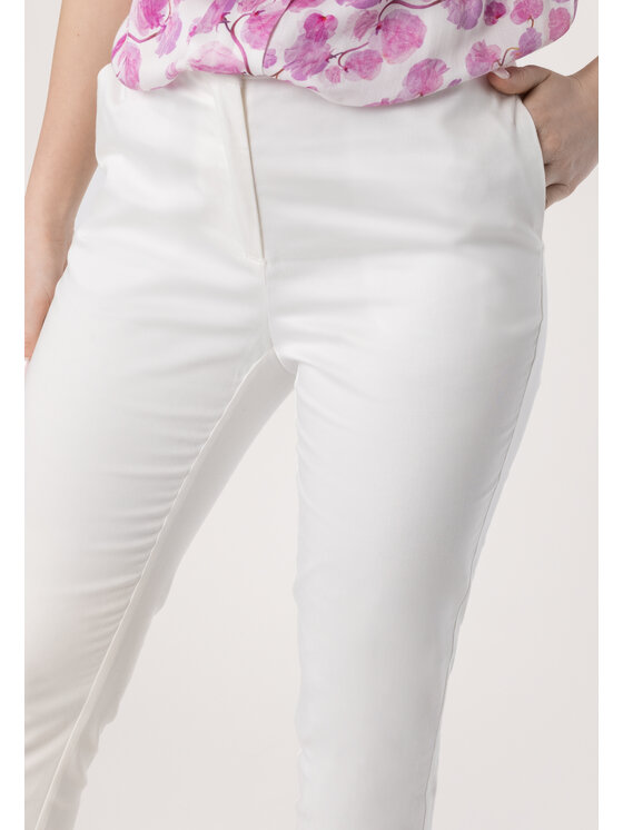 QUIOSQUE QUIOSQUE Dámske nohavice 3SH002 Biela Regular Fit