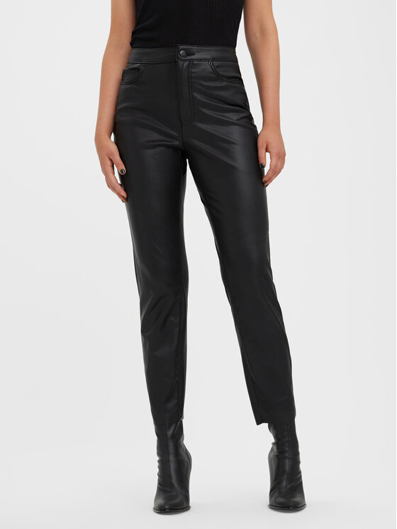 Панталони от имитация на кожа Vero Moda
