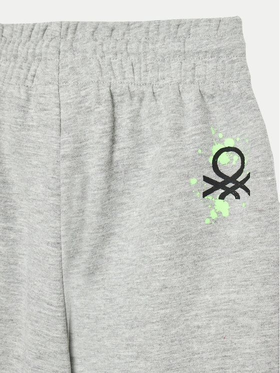 United Colors Of Benetton United Colors Of Benetton Donji dio trenerke 330SCF059 Siva Regular Fit