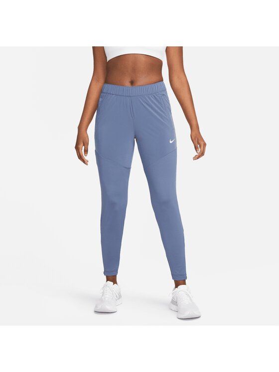 Nike essential tuta store