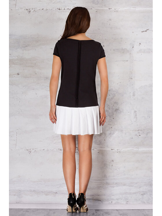 Infinite You Infinite You Sukienka letnia M060 Czarny Basic Fit