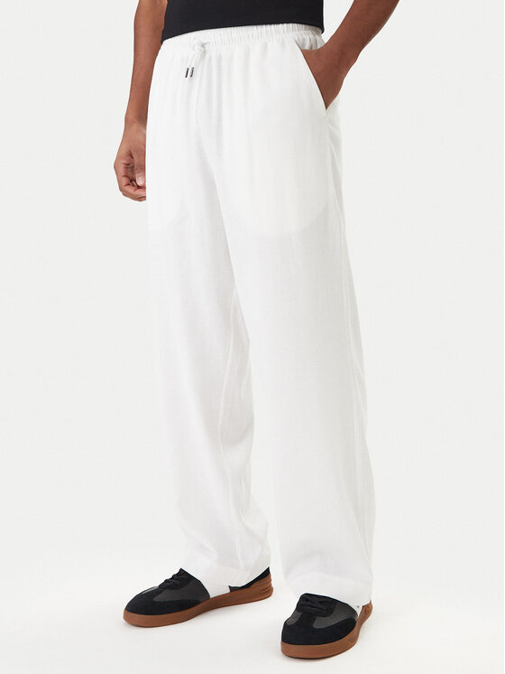 Emporio Armani Emporio Armani Pantaloni din material EM000586 AF20590 U0002 Alb Regular Fit