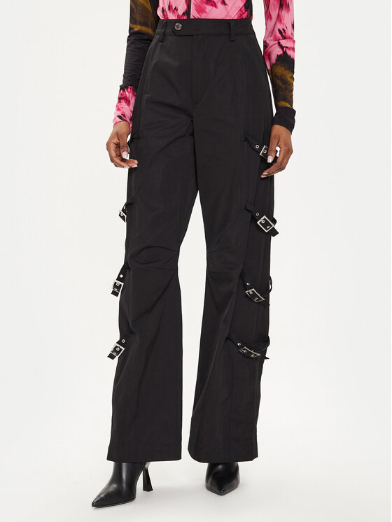 Gestuz Pantaloni din material 10908260 Negru Regular Fit
