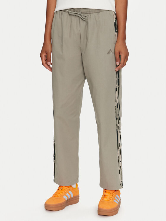 Női Melegítő alsó adidas, Méret: XS, Zöld, Essentials Camo-Print 3-Stripes IY1686