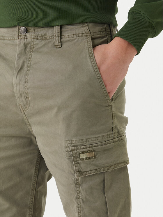 Tommy Jeans Tommy Jeans Pantaloncini di tessuto Otis DM0DM22831 Verde Regular Fit