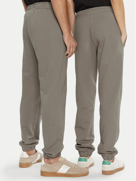 4F 4F Spodnji del trenirke Unisex 4FWAW24TTROU0826 Rjava Loose Fit
