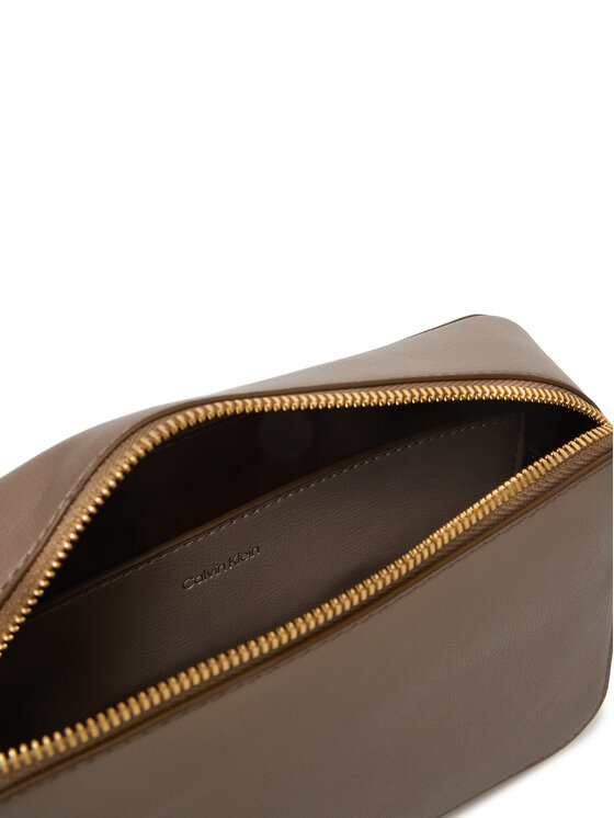 Calvin Klein Calvin Klein Τσάντα Foil Logo Elongated Camera Bag LV04F3276G Μπεζ