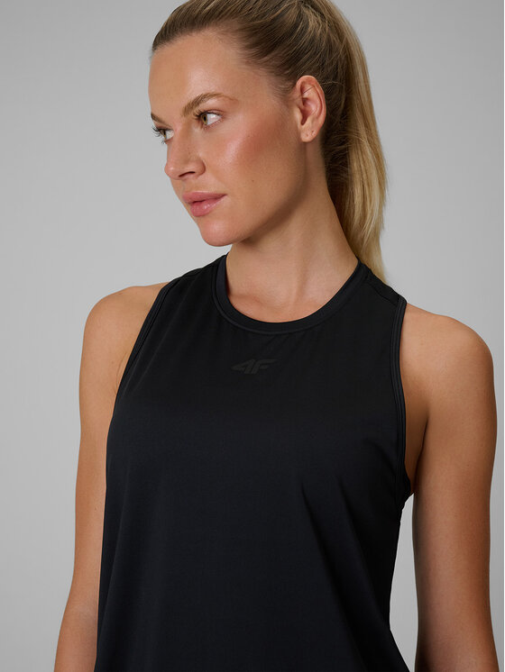 4F 4F Koszulka techniczna BASIC+ Czarny Regular Fit