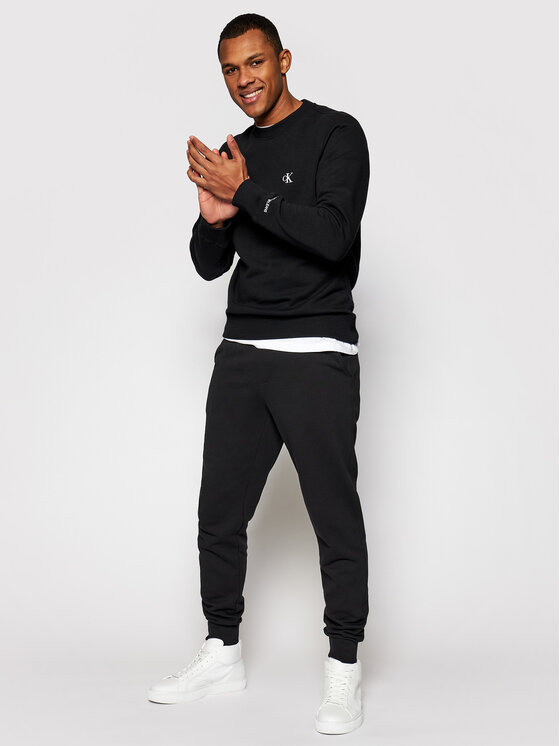 Calvin Klein Jeans Calvin Klein Jeans Μπλούζα Embroidered Logo J30J314536 Μαύρο Regular Fit