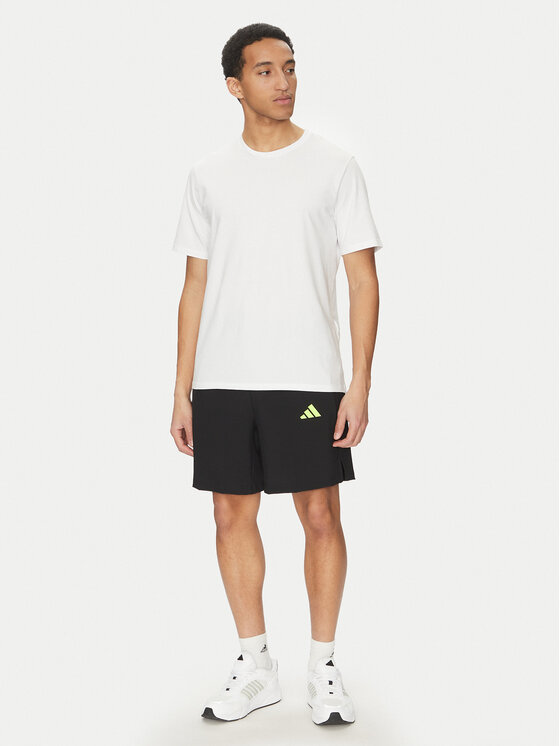 adidas adidas Športové kraťasy Tech JM6252 Čierna Regular Fit