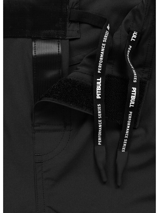PITBULL PITBULL Szorty sportowe SMALL LOGO Czarny Regular Fit