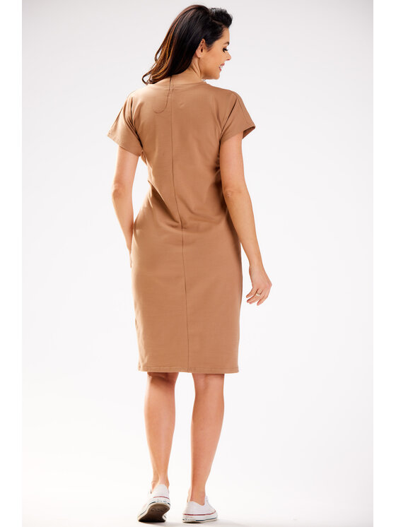Infinite You Infinite You Sukienka letnia M302 Beżowy Basic Fit