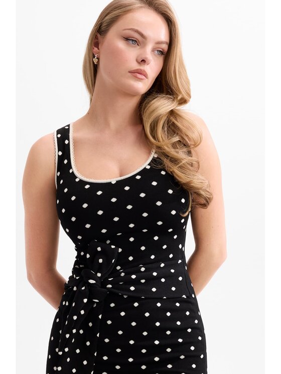 Guess Guess Sukienka codzienna 182721 Czarny Classic Fit