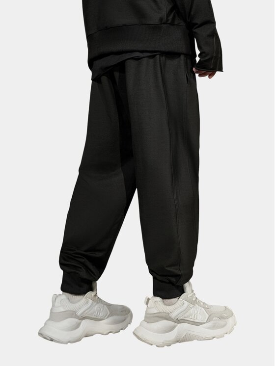 MADE BY SOCIETY MADE BY SOCIETY Spodnie materiałowe Frame Ground - P17999 Czarny Basic Fit