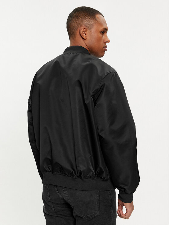 Calvin Klein Jeans Calvin Klein Jeans Μπόμπερ μπουφάν J30J325110 Μαύρο Relaxed Fit