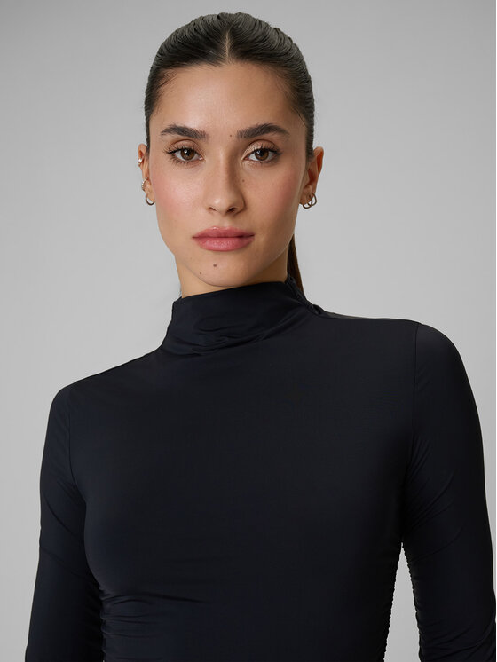 4F 4F Koszulka techniczna ATHLETIC ALLURE Czarny Slim Fit