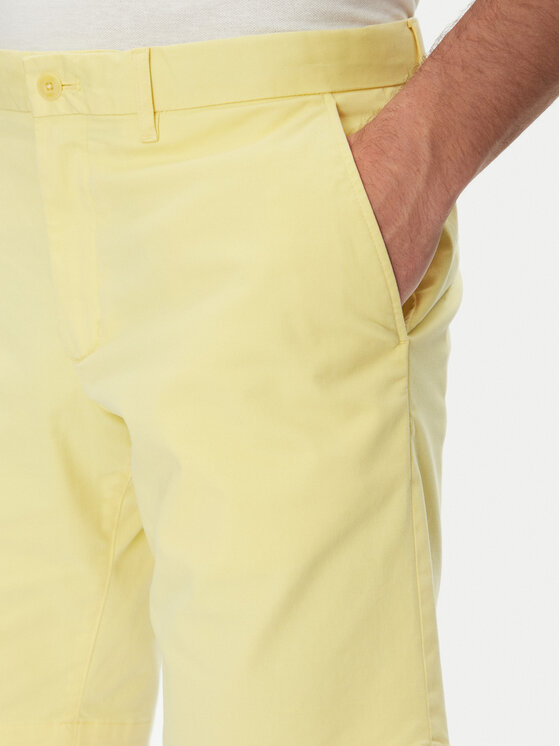 Tommy Hilfiger Tommy Hilfiger Pantalon scurți din material Brooklyn MW0MW23563 Galben Regular Fit